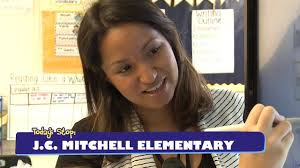 Today’s “Around the District in 180 Days” is a real head-turner. We visit  students, staff and a burrowing owl