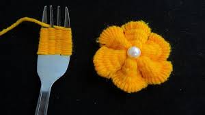 Fleur Au Crochet Avec Une Fourchette