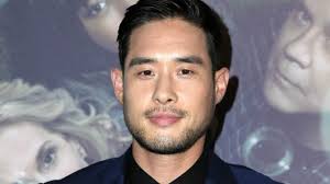 Quantum Leap': Raymond Lee To Headline NBC's Reboot Pilot