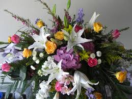 During the tough time following the loss of a loved one, proflowers can help make things a little easier with the absolute best and most fresh funeral standing spray arrangements. Beautiful Flowers For Friend S Funeral Memorial Flowers Funeral Flowers Beautiful Flowers