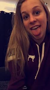 Ally Avjean (@AllyAvjean)