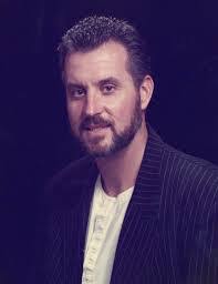 Karen Loar's Instagram, Twitter & Facebook