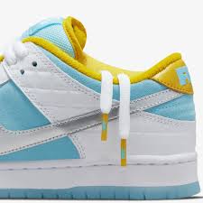 Nike is still releasing a lot of good colorways of the shoe that built sb. Ftc X Nike Best Nike Dunks Website Store Locations In Texas Grailify