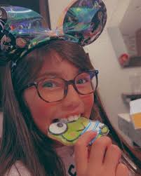 Nicole Murillo (@nii02) • Instagram photos and videos