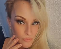 Sherry Rand's Instagram, Twitter & Facebook