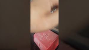 طريقه فك البطاريه Youtube