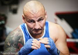 Born october 22, 1985) is an american professional boxer.he held the wbc heavyweight title from 2015 to 2020, making ten successful defenses. Szpilka Boks To Nie Tylko Sport W Ringu Kazdy Chce Zniszczyc Twoje Marzenia Wideo
