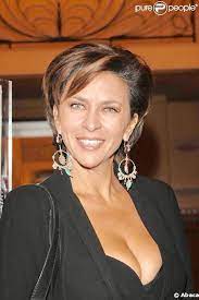 Epingle Sur Belles Aux Yeux Verts