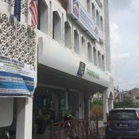 Penghargaan itu diberikan sebagai penghormatan terhadap pengorbanan allahyarham muhammad adib yang menjalankan tugas sehingga terkorban. Lembaga Tabung Haji Cawangan Pontian Jln Al Sagoff Pontian Professional Other Places