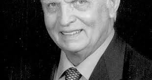 Daniel Ashcraft's Instagram, Twitter & Facebook