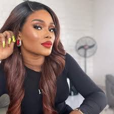 Megan Stiles's Instagram, Twitter & Facebook