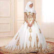 2016 Gold And White Islamic Wedding Dresses Vestido De Noiva Ball Gown Turkey With Three Quarter S Muslim Wedding Gown Cheap Wedding Dress Muslim Wedding Dress