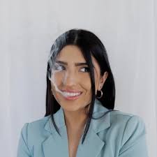 Lili Chavez (@lovelydank)