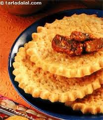 Masala Mathri Recipe By Tarla Dalal Tarladalal Com 3863 Mathri Recipe Recipes Food