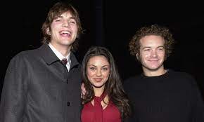 Danny masterson arrives at the big bear premiere at the london hotel in los angeles. In Photos Mila Kunis And Ashton Kutcher S Sweetest Moments Hello Canada