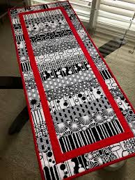 Handmade Quilted Table Runner Black And White Runner Modern Etsy Quilted Table Runners Patterns Handmade Table Runner Table Runner And Placemats
