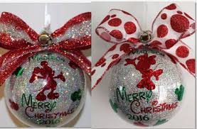 Personalized Minnie Mouse Ornament Mickey Mouse Ornament Personalized With Name 4 Acrylic Made With Glitter Vinyl Decals Mickey Mouse Ornaments Minnie Ornaments Disney Christmas Decorations