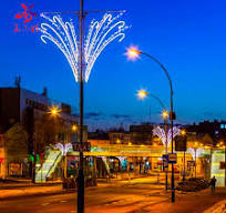 Outdoor LED Light up Metal Sculpture Pole Mounted Street Motif Lights for City Street Decorations