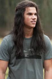 I Am Team Jacob I Also Love The Long Hair Taylor Lautner Long Hair Long Hair Styles Taylor Lautner