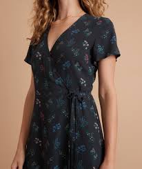 Emlyn Midi Wrap Dress In Black India Floral Print Marine Layer