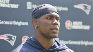 Billy Salmon's Instagram, Twitter & Facebook