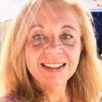 Lynn Dion's Instagram, Twitter & Facebook