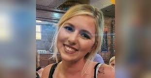 Courtney Schneider's Instagram, Twitter & Facebook