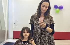 Una publicación compartida de javiera díaz de valdés (@javdiazdevaldes) una vez que dio a conocer la noticia, la actriz de la teleserie verdades ocultas que contrajo matrimonio con el crítico literario en 2017, recibió decenas de mensajes con sentidas condolencias de sus seguidores, a los que se sumaron los de sus compañeros y amigos que. El Mundo Que Me Inspira La Tercera