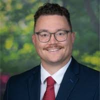 Jonathan Farr's Instagram, Twitter & Facebook