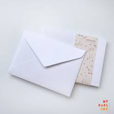Undangan hardcover murah model amplop erba 88134 adalah undangan pernikahan yang berkesan mewah dan eksklusif karena produk cetak undangan ini memiliki lapisan yang keras (karton) dan ada. Amplop Undangan Kartu Ucapan Putih Tebal Polos Plain Envelope Shopee Indonesia