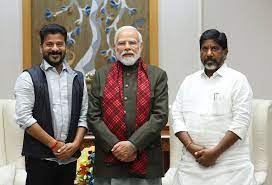 فائل:Telangana CM Revanth Reddy and Telangana Deputy CM Bhatti Vikramarka  Mallu with PM Narendra Modi - December 2023.png - آزاد دائرۃ المعارف،  ویکیپیڈیا