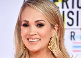 This casual shot shows how mesmerizing the actress can look in a simple swimsuit highlighting her pretty curves. Carrie Underwood S Son Calls Her Carefree Underwear And Celebs React
