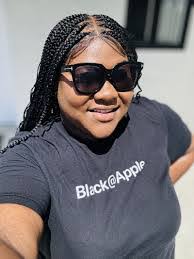 Lazaro Beas's Instagram, Twitter & Facebook