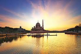 Segala puji bagi allah, tuhan sekelian alam. Ingin Masuk Surga Lakukan 5 Amalan Ini