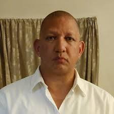 When Magic Johnson was contemplating leaving Michigan State University to  enter the NBA, he sought guidance from his idol, Julius "Dr. J" Erving. In  response, Dr. J invited the young Johnson to