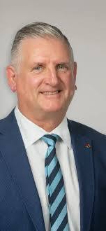 David Canning's Instagram, Twitter & Facebook