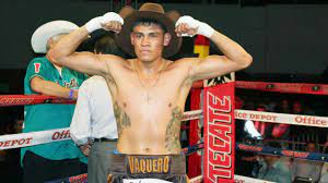 Emanuel navarrete martinez (born 17 january 1995) is a mexican professional boxer. Vaquero Navarrete Pelear Sin Gente No Es Algo Negativo