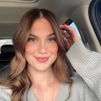 bristyn steele (@bristyncros)