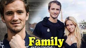 Daria medvedeva is the lovely wife of russian professional tennis player, daniil medvedev. Daniil Medvedev Family With Father Mother And Wife Daria Medvedeva 2020 Youtube