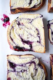 Fluffige Brioche Mit Blaubeeren Backbube Rezept In 2020 Dessert Rezepte Einfach Dessert Rezepte Blaubeeren