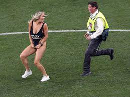 A goal to liverpool quickly made headlines during the first few minutes of the champions league final. Champions League Final Streaker Kinsey Wolanski Makes Offer To Fans Mirror Online