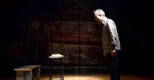 Primo Levi interroga noi ogni giorno, “Se questo è un uomo” a teatro in Trentino
