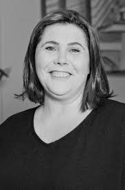 Eileen Gibney's Instagram, Twitter & Facebook