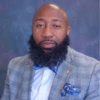 Dennis Riddick's Instagram, Twitter & Facebook