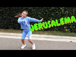 Master Kg Jerusalema Dance Tutorial By 8 Year Old Youtube Dance 8 Year Olds Tutorial