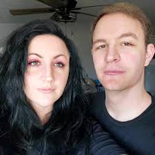 What could be causing my Mystic Onyx chicken's balance and walking issues?