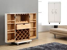 Eine optimale lagerung in einem whiskeyschrank steht nichts im wege. 10 Whisky Schrank Ideen Barmobel Barschrank Minibar