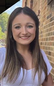 Madison Newsom's Instagram, Twitter & Facebook