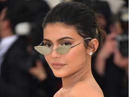 She struck a pose in. What S Kylie Jenner S Net Worth How She Spends Her 1 Billion Fortune