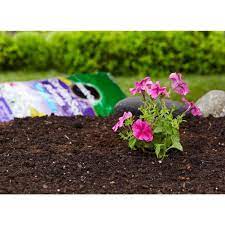 Miracle gro garden soil for flowers soils vegetables and herbs 2 cu ft in ground use com all purpose 0 75 the department at 1 73451430 home depot mulch miracle gro 28 3l premium garden soil plus for flowers and vegetables lowe s canada. Reviews For Miracle Gro Moisture Control 1 5 Cu Ft Garden Soil For Flowers 70359430 The Home Depot